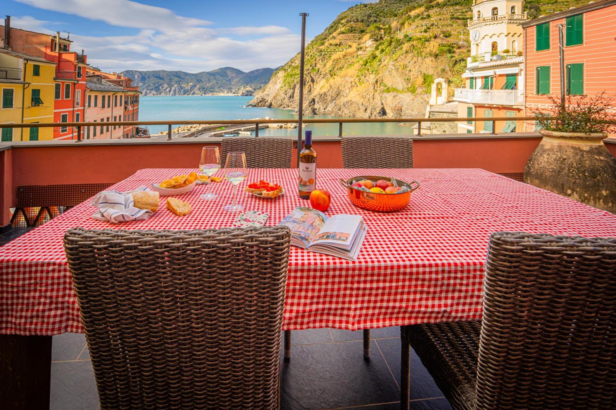 Aparthotel La Casa Di Eroico Vino Vernazza Exterior foto